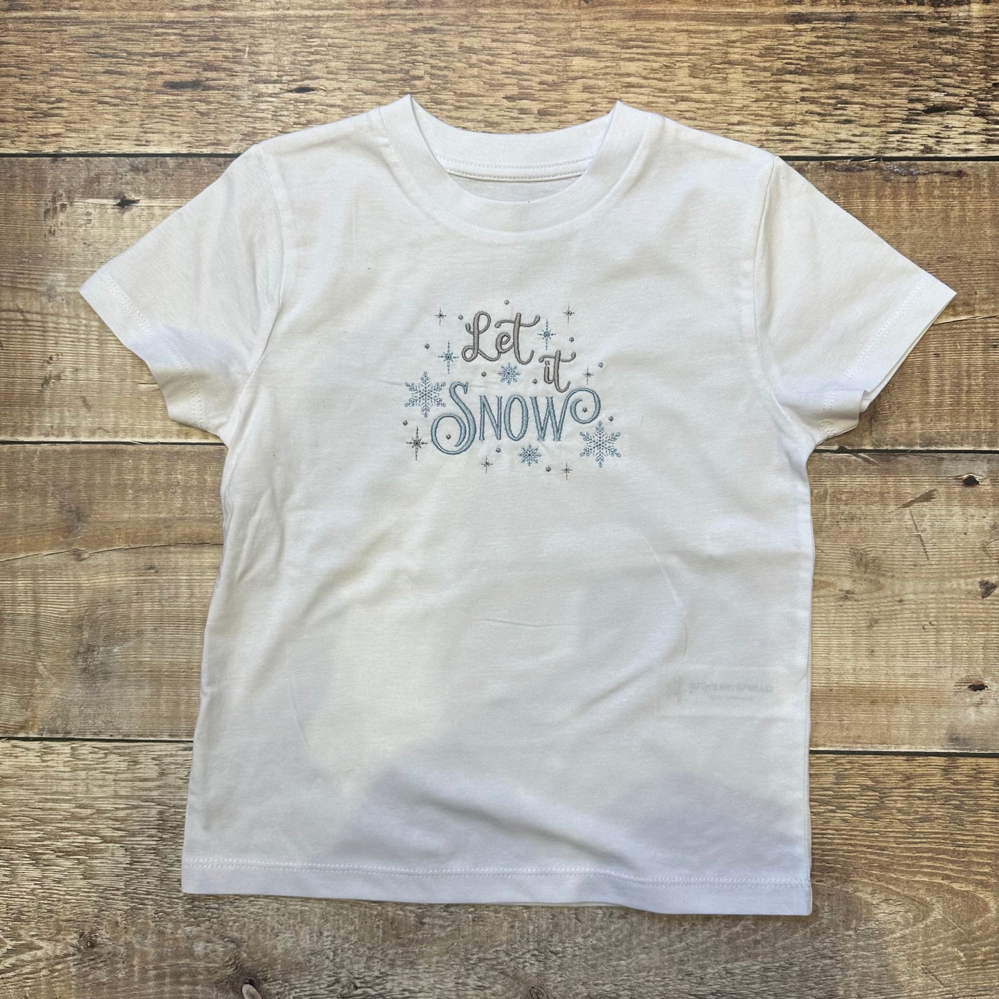 Let It Snow Tshirt | Age 3-4