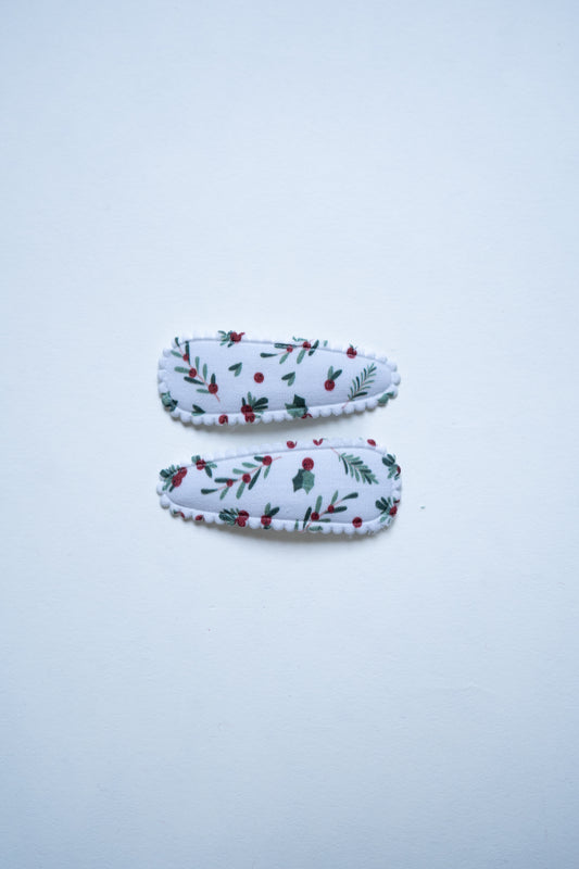 Christmas Holly Snap Clips | 2-Pack